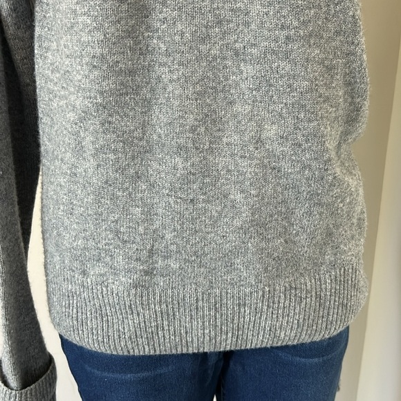 PAIGE Raundi Open Shoulder Sweater Long Sleeve Heather Grey Relaxed Fit Wool XS - Picture 7 of 15